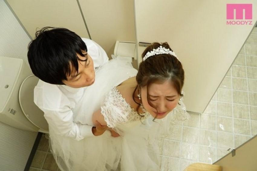 sex chung quoc Móc lồn cho em chảy nước rồi đụ em như máy khâu